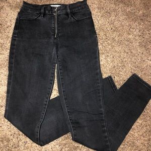 PacSun black skinny jeans!!